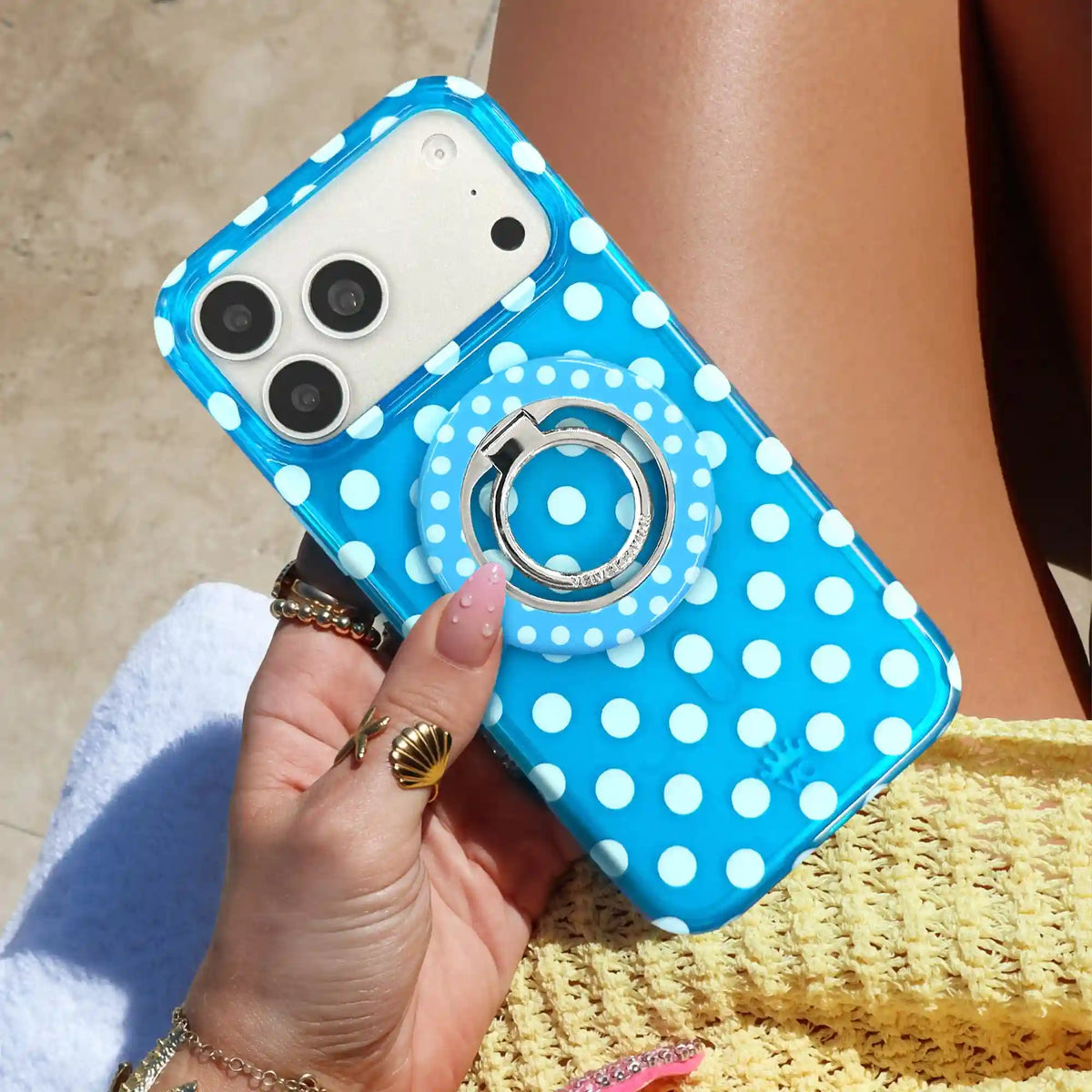 Aquamarine Polka Dot MagSafe Grip Ring
