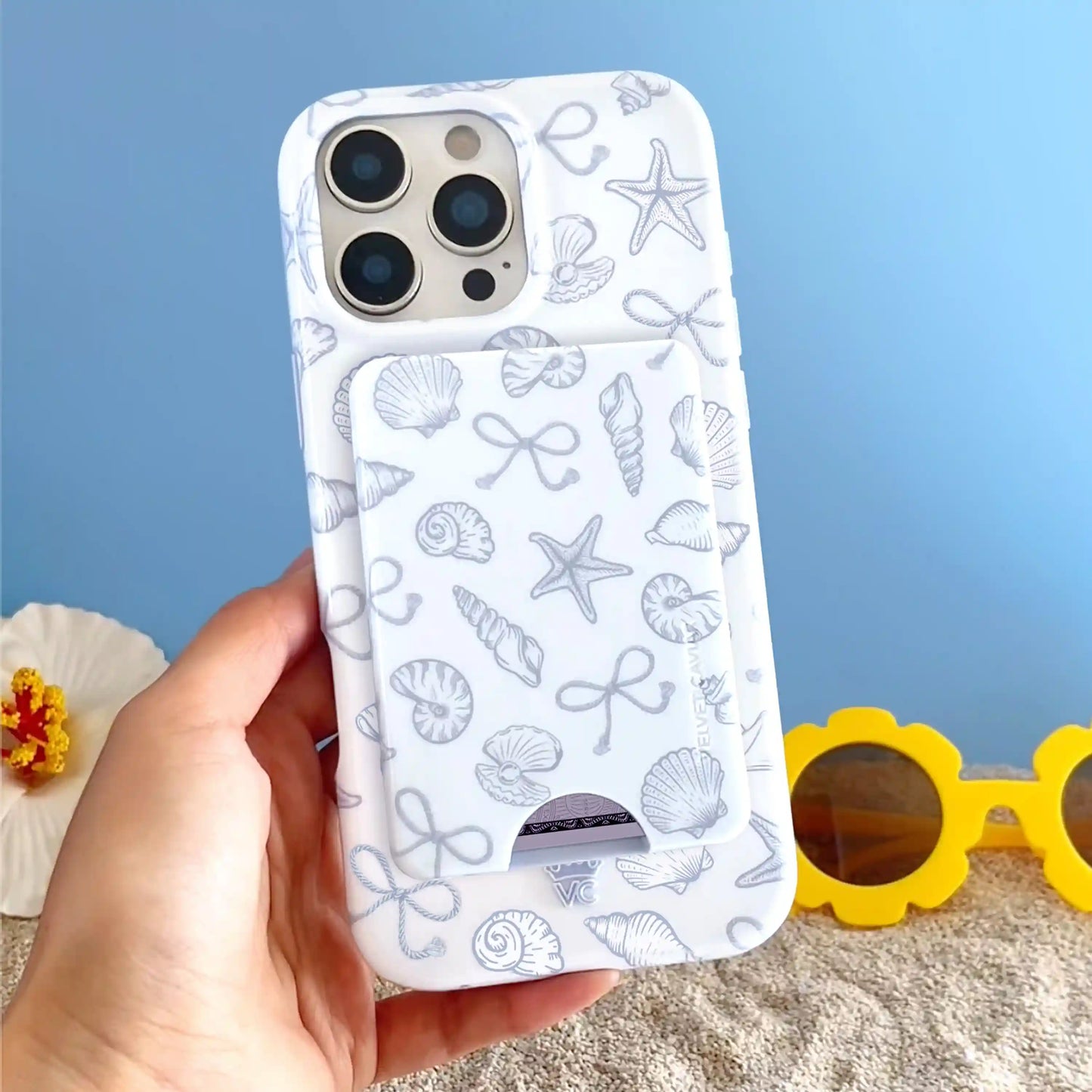 Coastal Seashells MagSafe Wallet