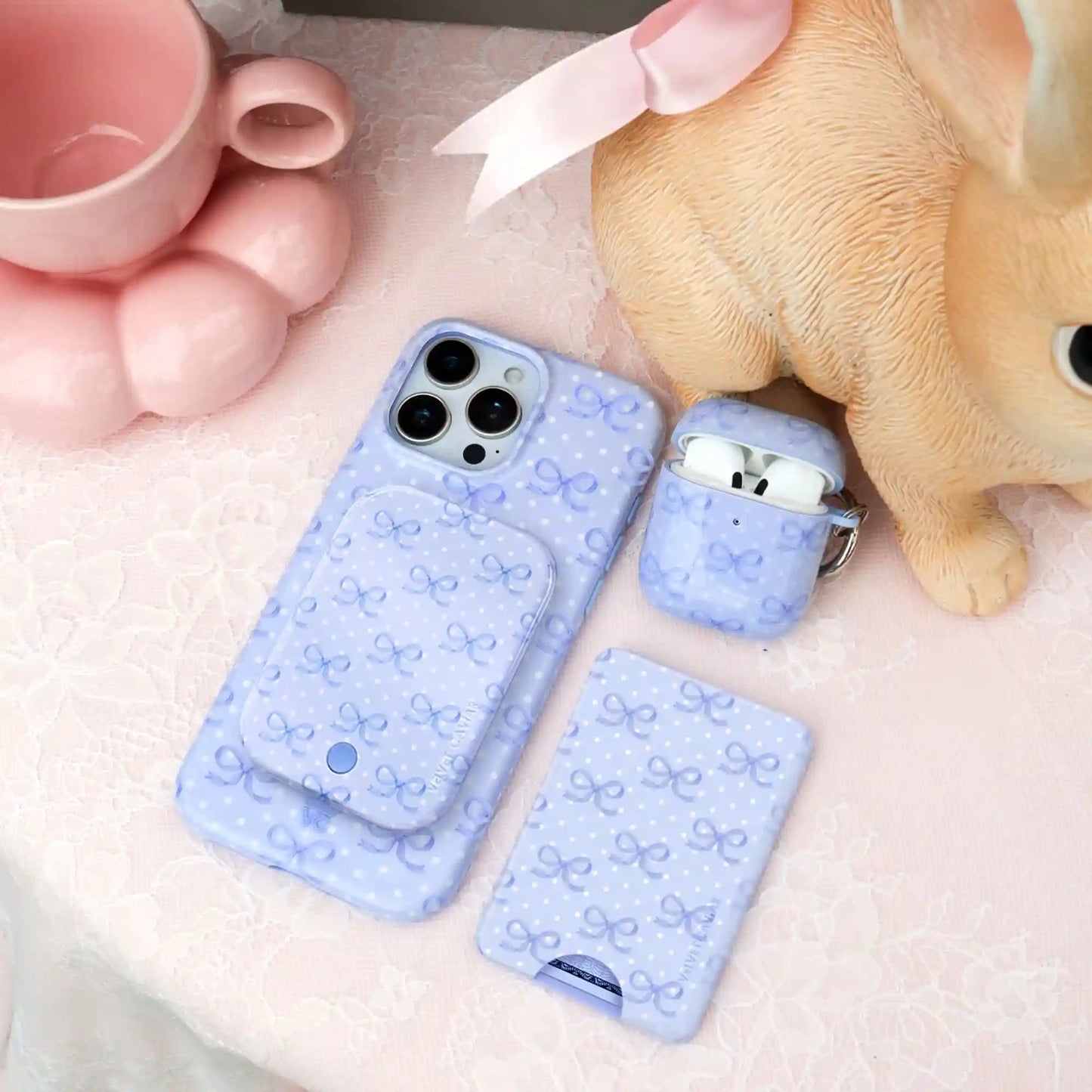 Lovely Blue Bows Portable MagSafe Charger Power Pack