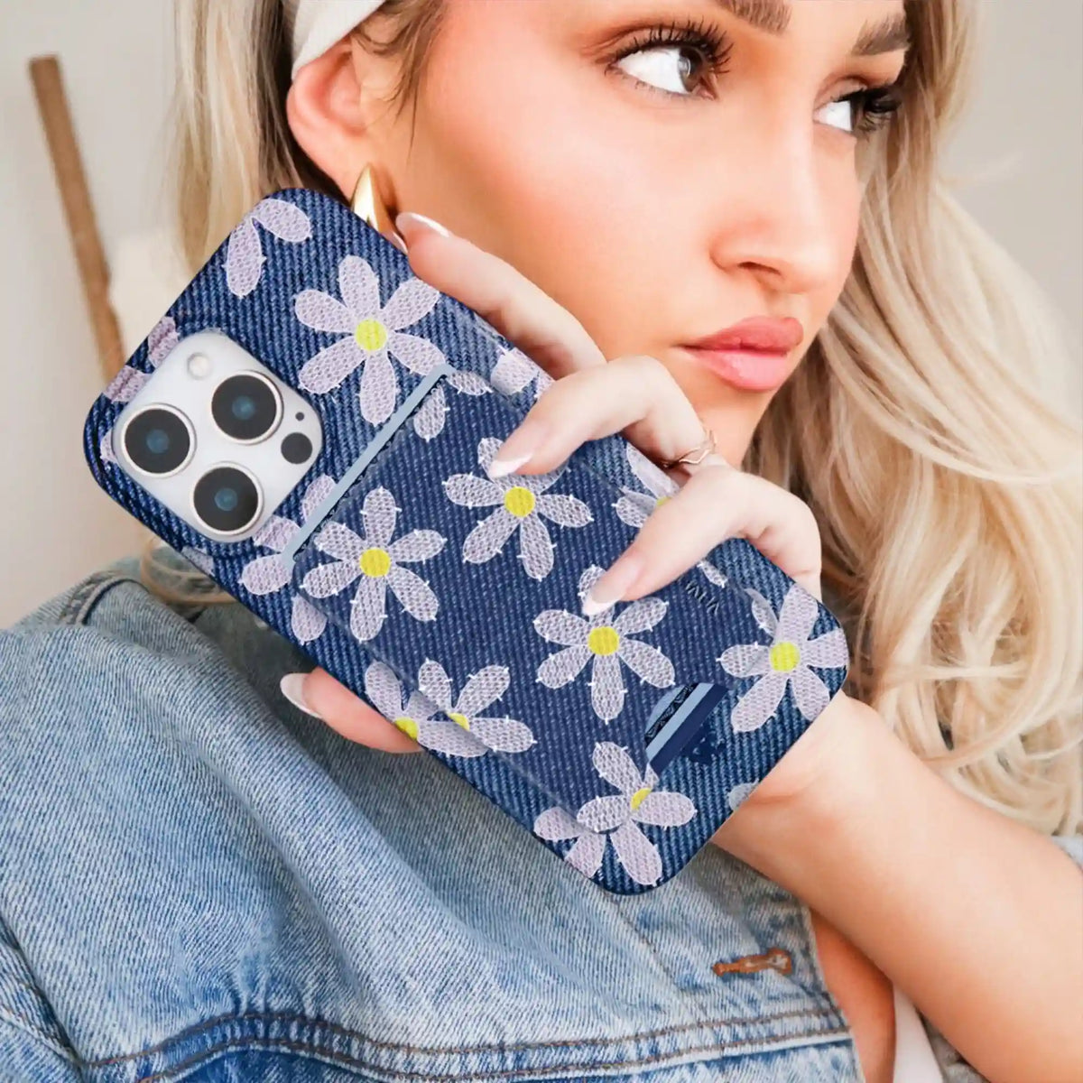 Denim Daisy MagSafe Wallet
